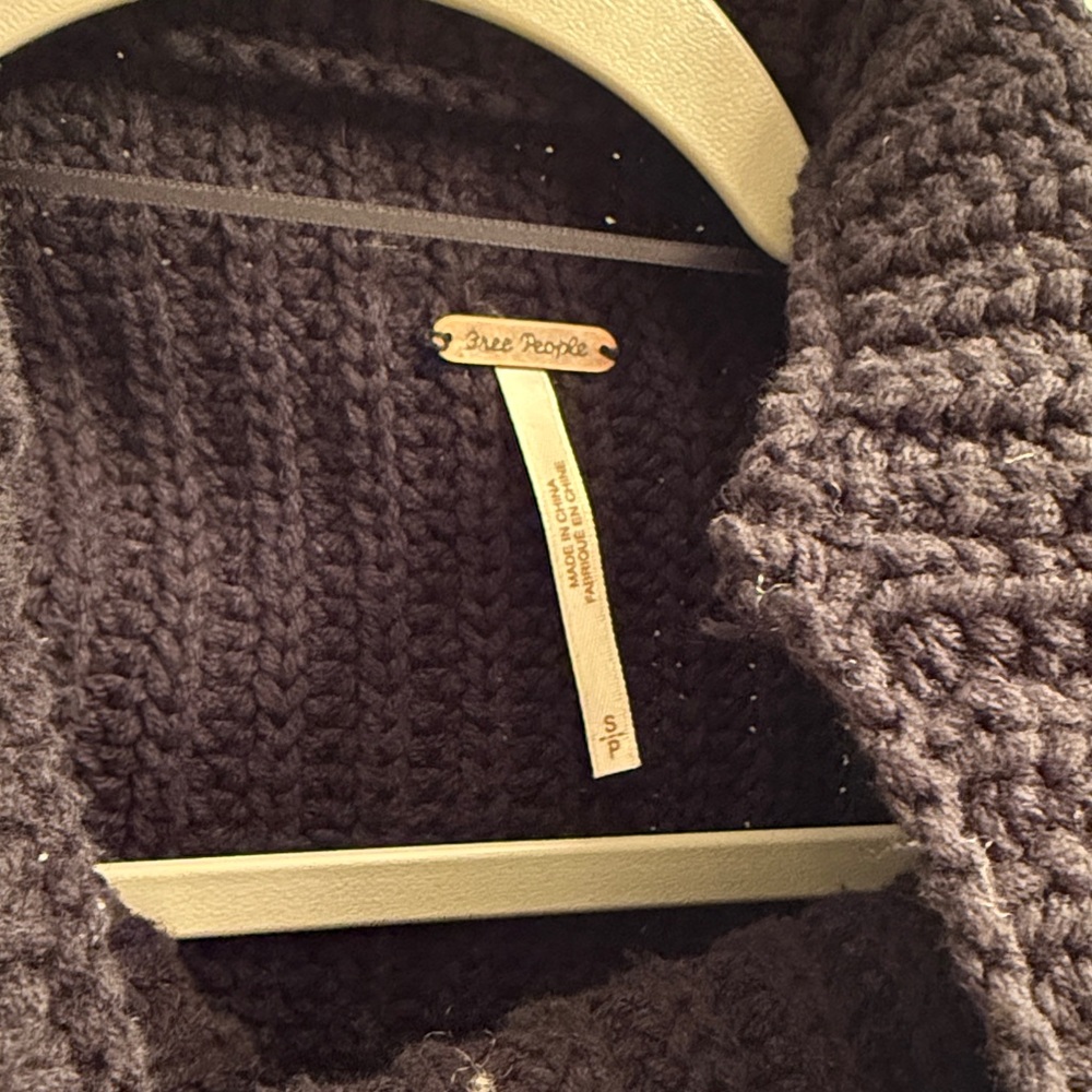 Free People Black Oversized Ribbed Turtleneck Sweater - Picture 3 of 6